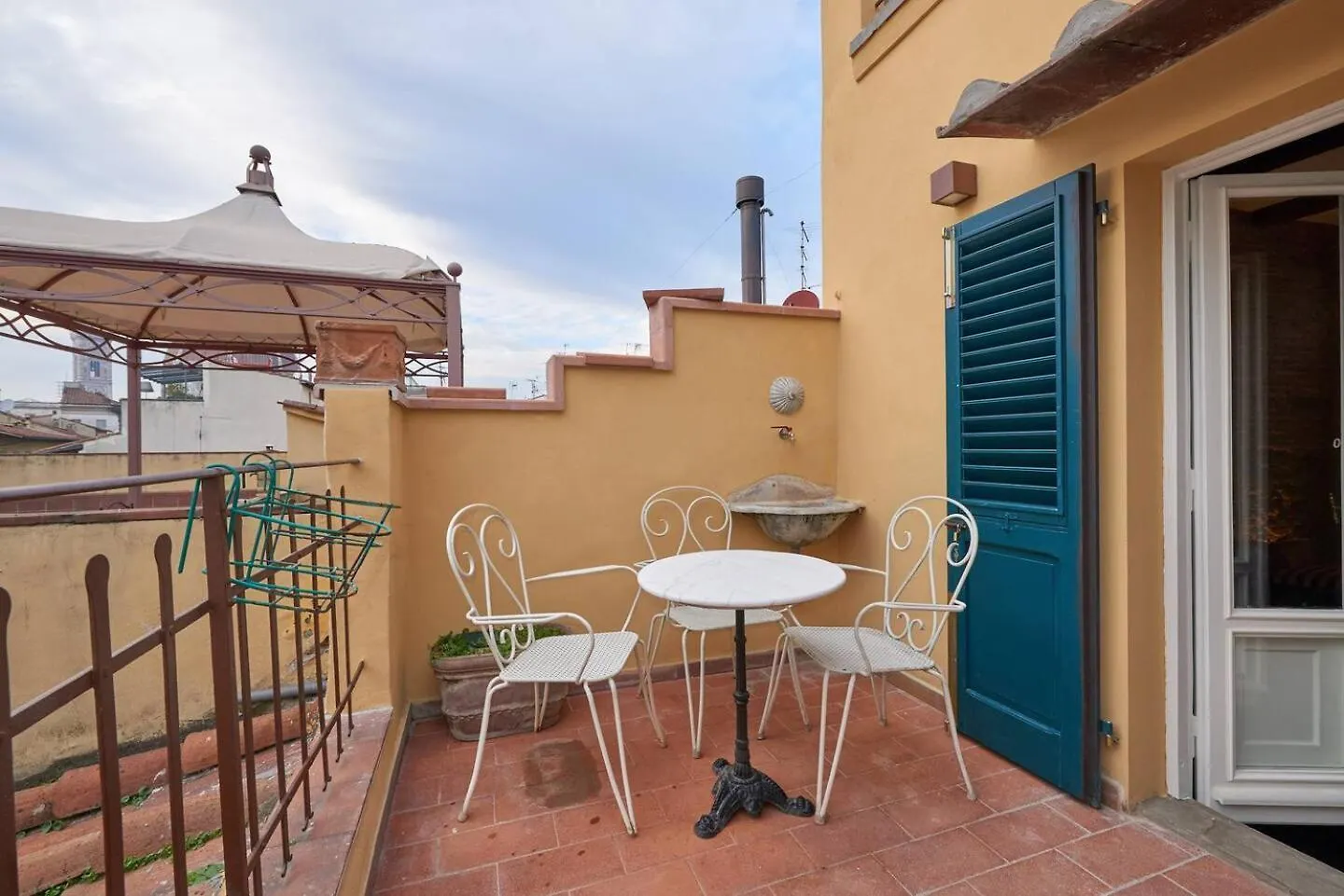 Penthouse With Terrace Apartment Florence Italy